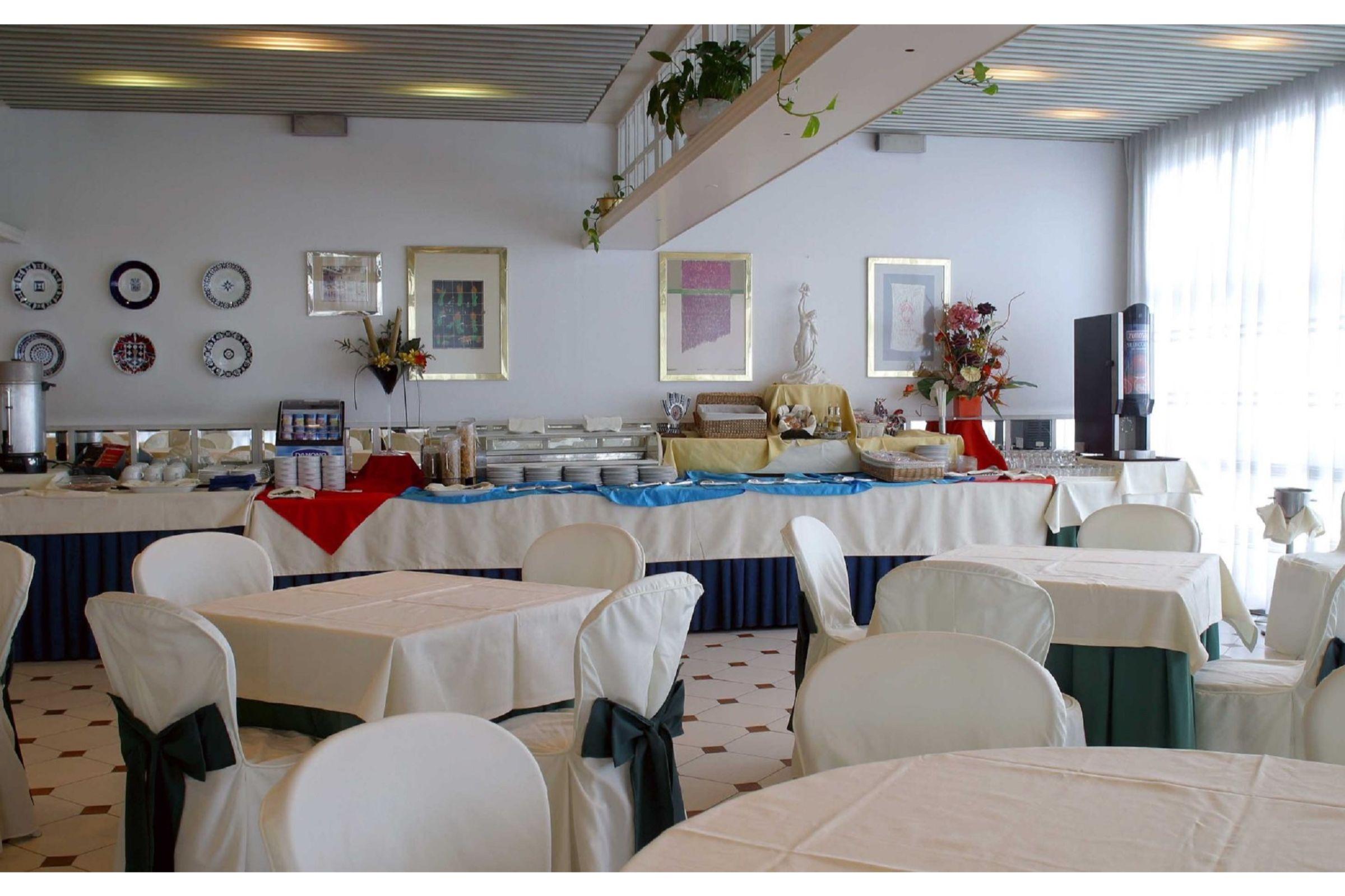 Hotel Faranda Rias Altas, Ascend Hotel Collection Perillo Restaurant photo